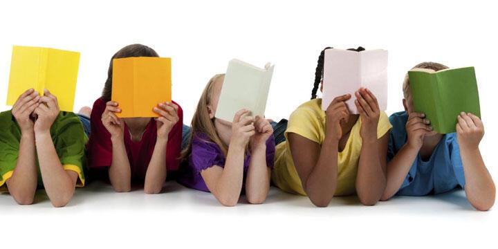 Τα παιδιά στη Γερμανία συνεχίζουν να διαβάζουν βιβλία