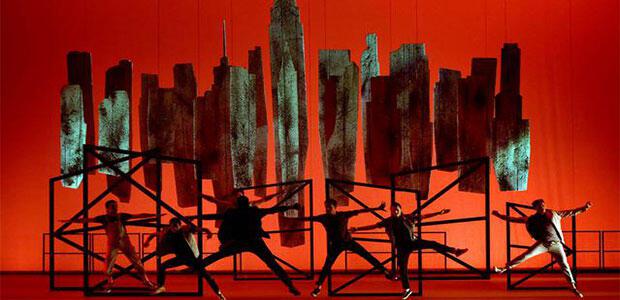 «Καμεράτα: “West Side Story” του Leonard Bernstein στο Φεστιβάλ Αθηνών» της Μαρίας Κοτοπούλη