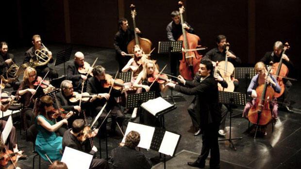 «Καμεράτα: “West Side Story” του Leonard Bernstein στο Φεστιβάλ Αθηνών» της Μαρίας Κοτοπούλη